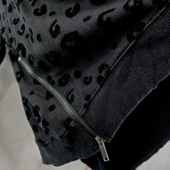 Rails Sweatshirt Women Large Black Leopard Cheetah Velvet Pullover Marlo Flocked - Picture 10 of 12
